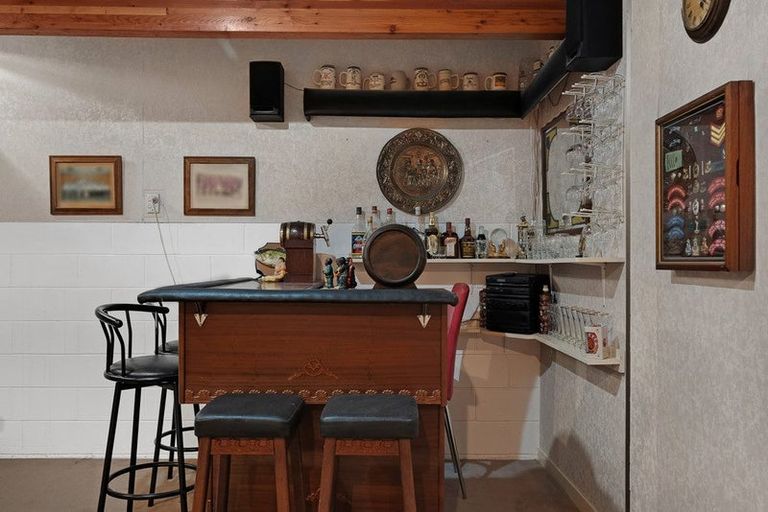 Photo of property in 3 Dundas Place, Henderson, Auckland, 0612