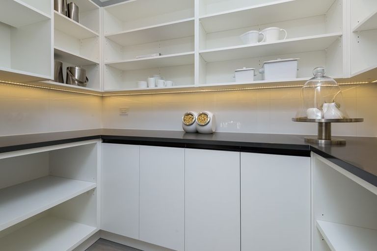 Photo of property in 22 Korako Drive, Kumeu, 0810