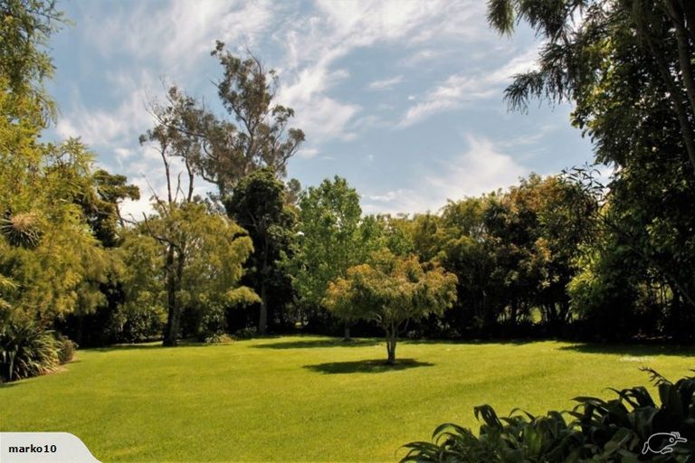 Photo of property in 70 Glen Road, The Glen, Dunedin, 9011