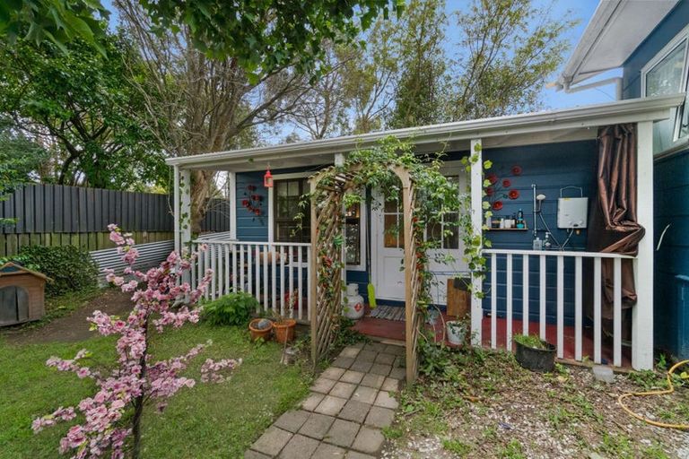 Photo of property in 19 Aorangi Road, Paraparaumu, 5032