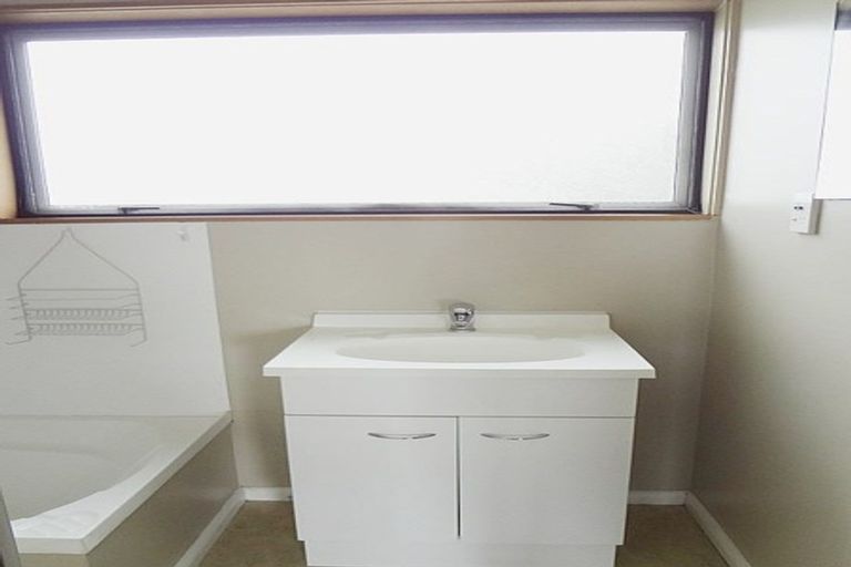 Photo of property in 20b Fairfield Avenue, Addington, Christchurch, 8024