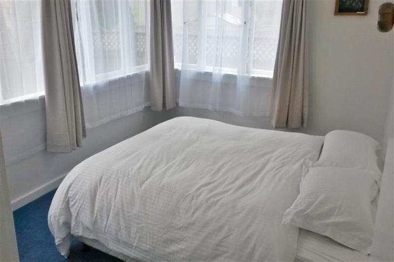 Photo of property in 17 Preston Avenue, Mount Albert, Auckland, 1025