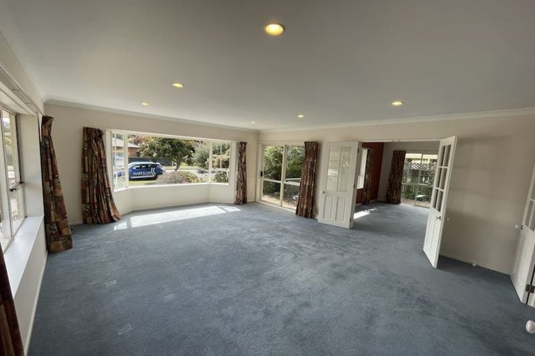 Photo of property in 74 Weggery Drive, Waikanae Beach, Waikanae, 5036