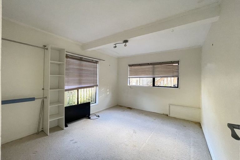 Photo of property in 30 Hythe Terrace, Mairangi Bay, Auckland, 0630