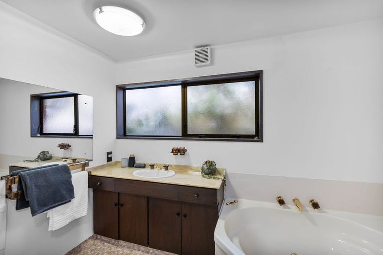 Photo of property in 3 Stambridge Place, Cashmere, Christchurch, 8022