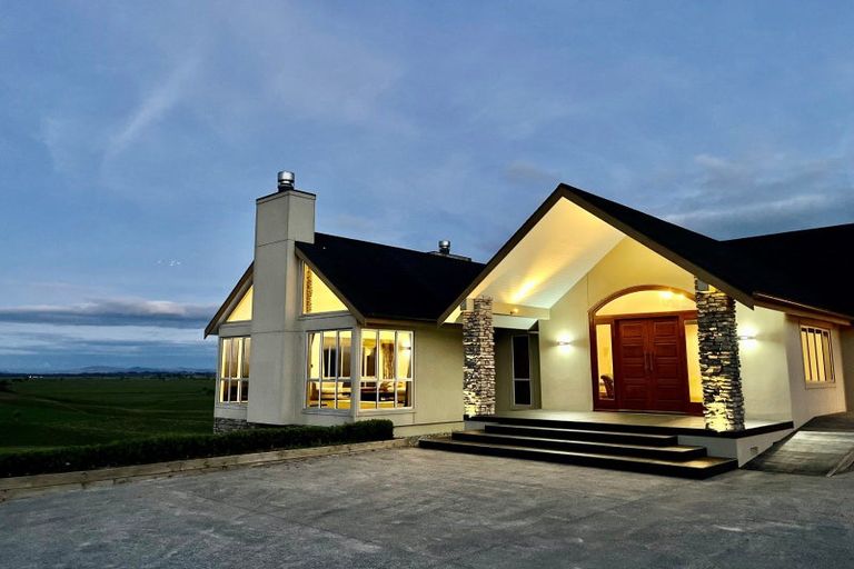 Photo of property in 759 Tuhikaramea Road, Ngahinapouri, Hamilton, 3290