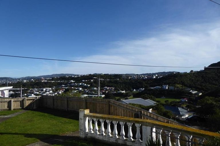 Photo of property in 156 Totara Road, Miramar, Wellington, 6022