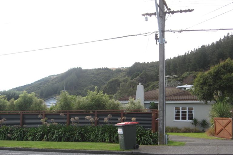 Photo of property in 83 Ruapehu Street, Paraparaumu, 5032