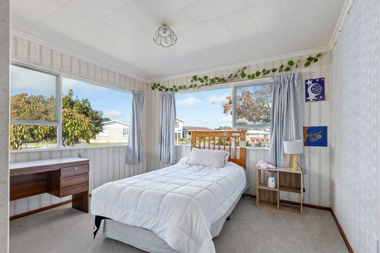 Photo of property in 4 Fairbrother Street, Carterton, 5713