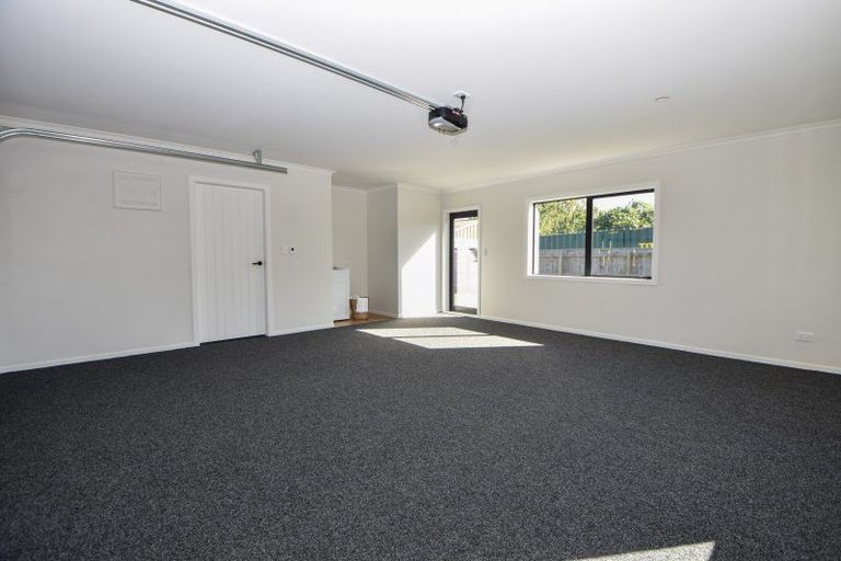 Photo of property in 4 Macrocarpa Lane, Carterton, 5713