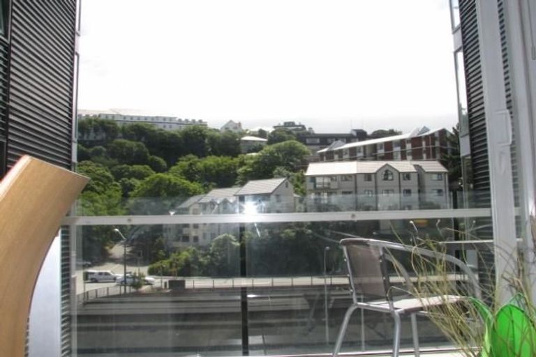 Photo of property in Montreaux Apartments, 4k/164 The Terrace, Wellington Central, Wellington, 6011