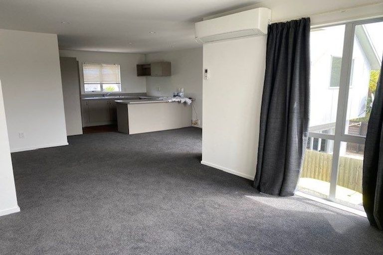Photo of property in 53 Fairfield Avenue, Addington, Christchurch, 8024