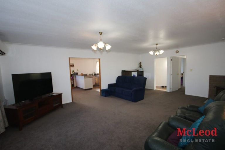 Photo of property in 30 Rolleston Street, Rakaia, 7710