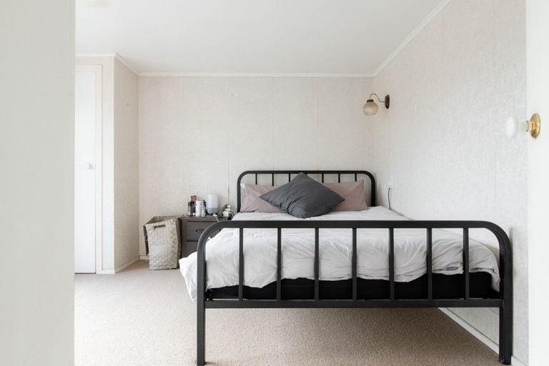 Photo of property in 56 Forest Lake Road, Forest Lake, Hamilton, 3200