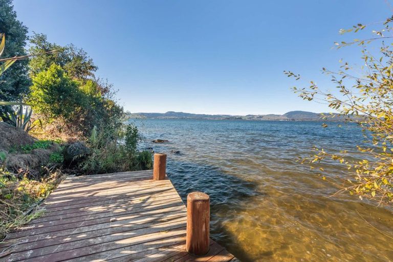 Photo of property in 177 Kawaha Point Road, Kawaha Point, Rotorua, 3010