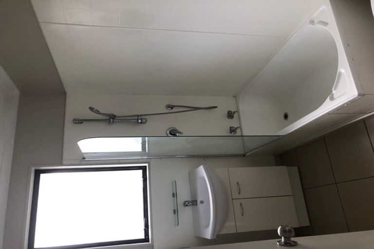 Photo of property in 65b Redcrest Avenue, Red Hill, Papakura, 2110