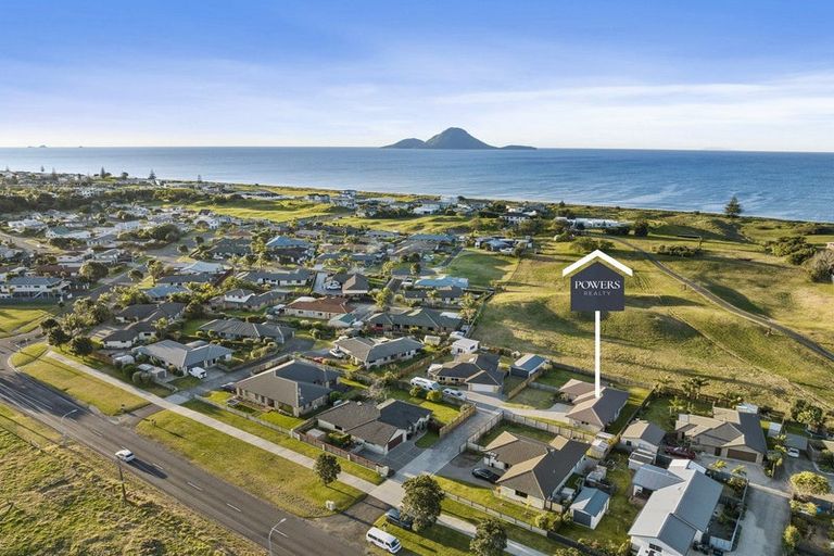 Photo of property in 15a Bunyan Road, Coastlands, Whakatane, 3120