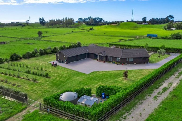 Photo of property in 506 Egmont Road, Hillsborough, New Plymouth, 4372