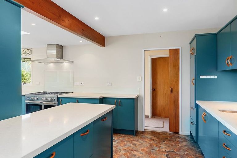 Photo of property in 964 Waianakarua Road, Herbert, 9495