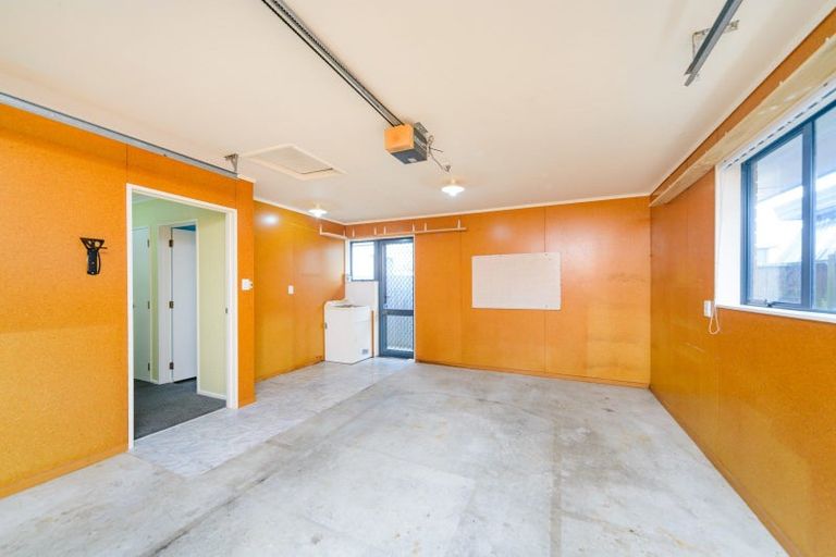 Photo of property in 36 Beresford Street, Takaro, Palmerston North, 4410