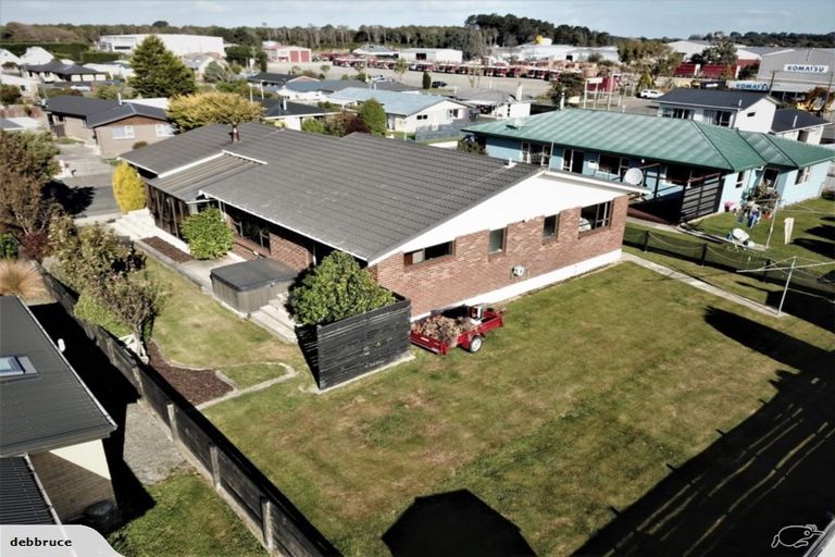 Photo of property in 10 Hastings Street, Waikiwi, Invercargill, 9810