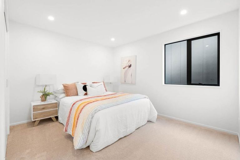 Photo of property in 10 Dorset Down Drive, Karaka, 2580