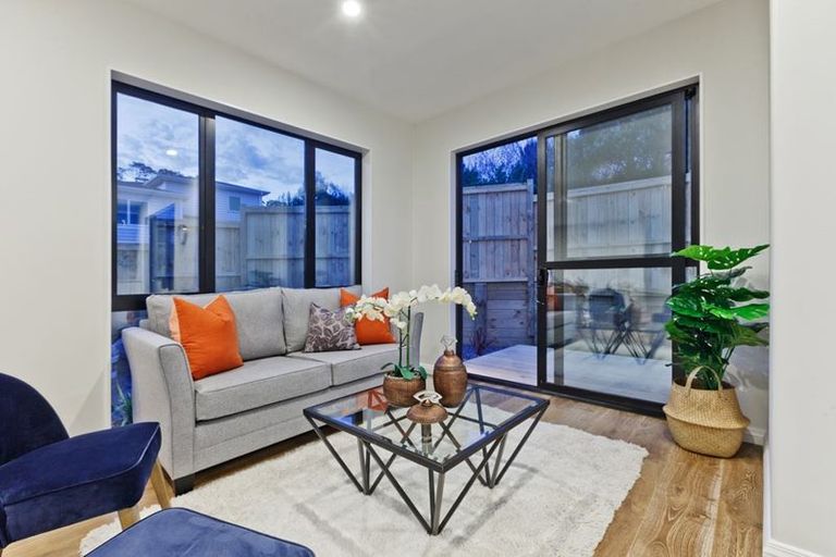 Photo of property in 3 Moko Lane, Greenhithe, Auckland, 0632