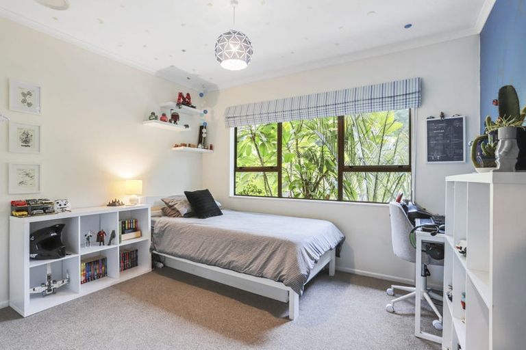 Photo of property in 8 Jays Road, Titirangi, Auckland, 0604