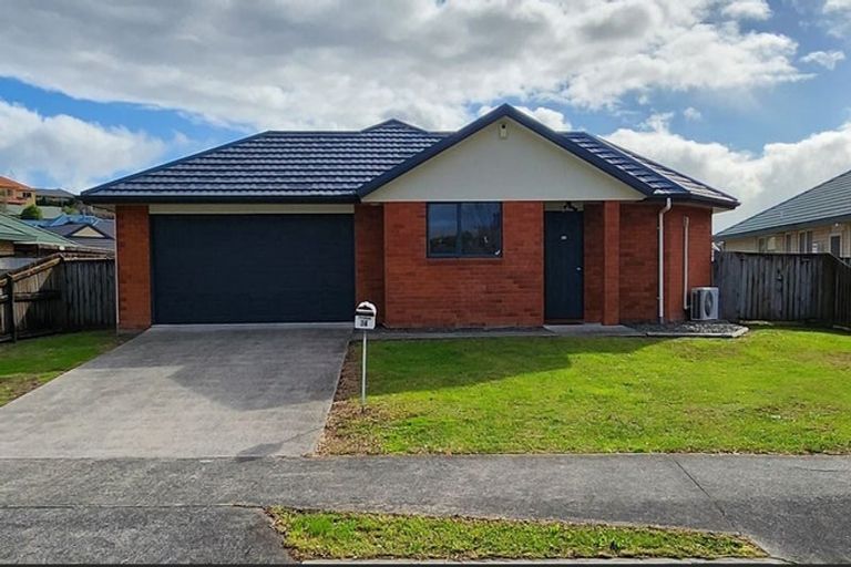 Photo of property in 34 Farnborough Drive, Nawton, Hamilton, 3200