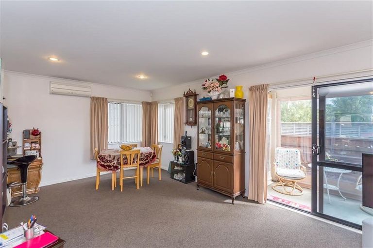 Photo of property in 12 Belle Maison Court, Levin, 5510