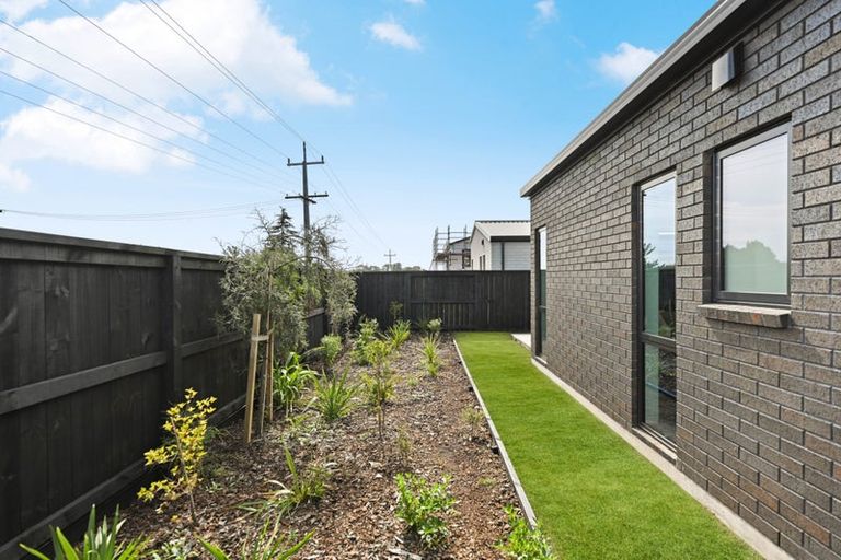 Photo of property in 30 Akakura Terrace, Peacocke, 3206