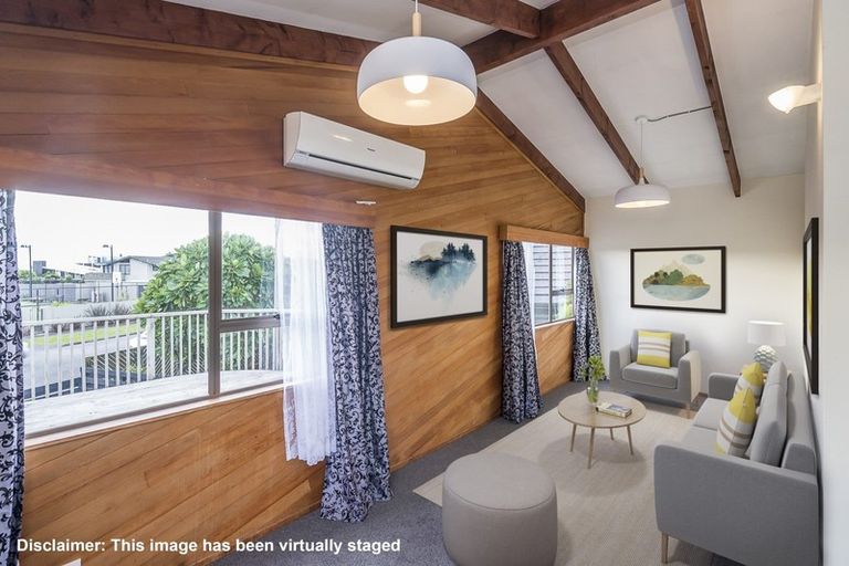 Photo of property in 116 Field Way, Waikanae Beach, Waikanae, 5036