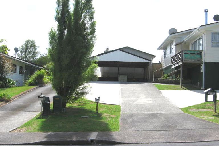 Photo of property in 31 Simon Ellice Drive, Bayview, Auckland, 0629