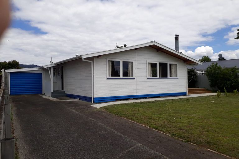 Photo of property in 23 Te Rangitautahanga Road, Turangi, 3334