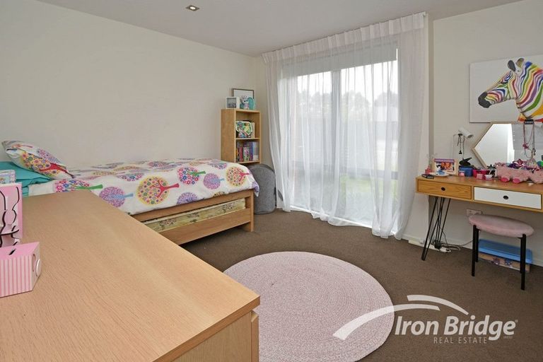 Photo of property in 8 Strauss Drive, Rolleston, 7614
