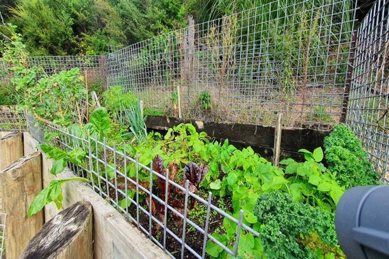 Photo of property in 8a Schoolhouse Bay Road, Kawau Island, 0920