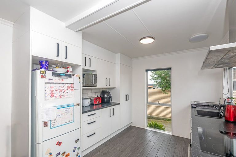 Photo of property in 5 Kaimanawa Street, Kelvin Grove, Palmerston North, 4414