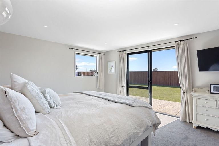 Photo of property in 149 Townsend Road, Rangiora, 7400