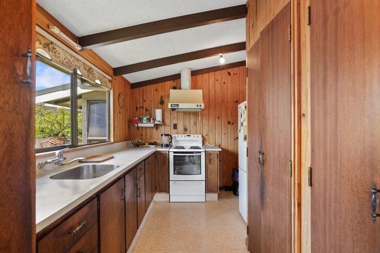 Photo of property in 50 Harvey Street, Waipahihi, Taupo, 3330