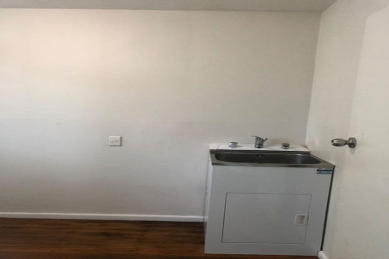 Photo of property in 5/28 Brynley Street, Hornby, Christchurch, 8042