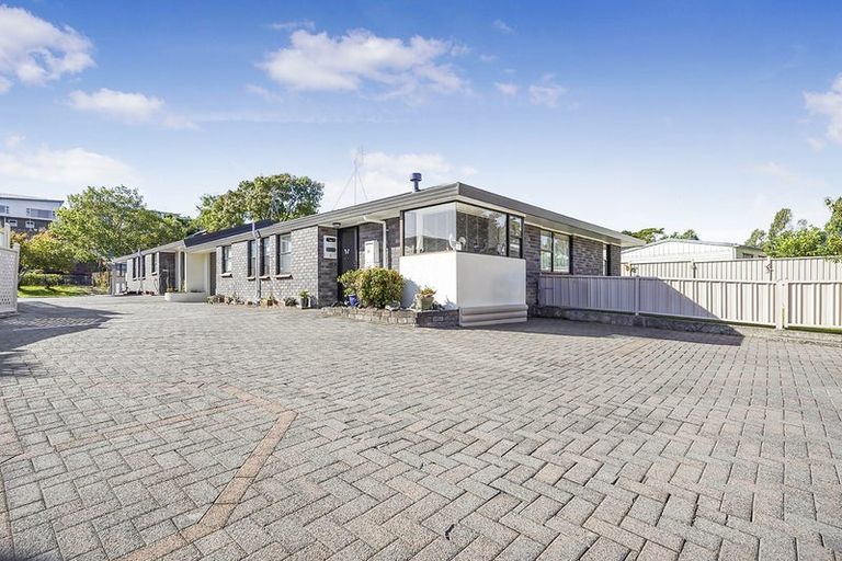 Photo of property in 30 Ranui Street, Dinsdale, Hamilton, 3204