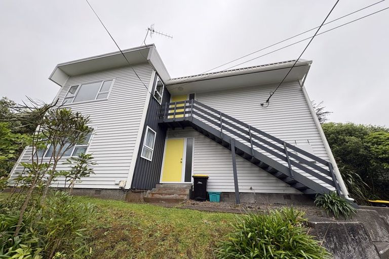 Photo of property in 114 Awarua Street, Ngaio, Wellington, 6035