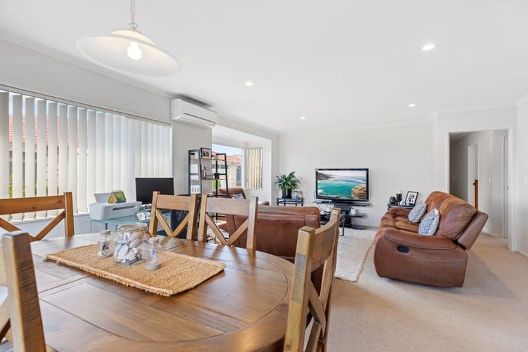 Photo of property in 2/343 Otumoetai Road, Otumoetai, Tauranga, 3110