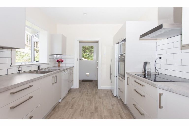 Photo of property in 40 Huntsbury Avenue, Huntsbury, Christchurch, 8022