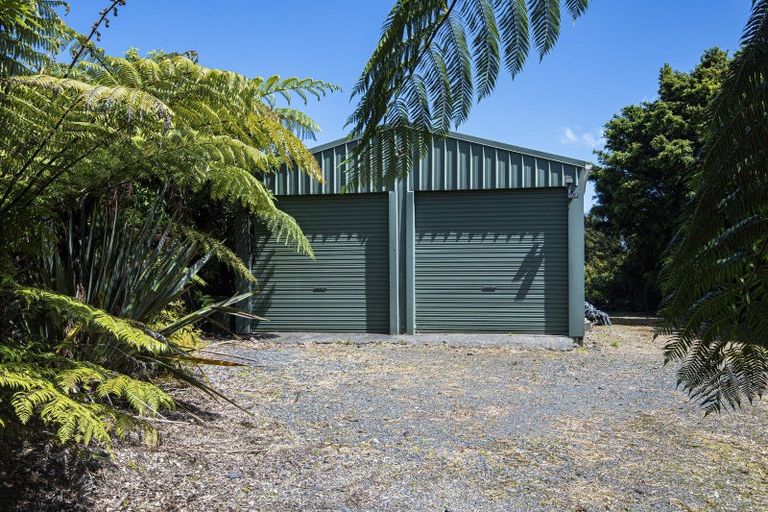 Photo of property in 96 Franklin Road, Parua Bay, 0192