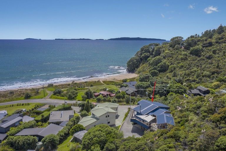 Photo of property in 165 Bluff Road, Kuaotunu West, Whitianga, 3592
