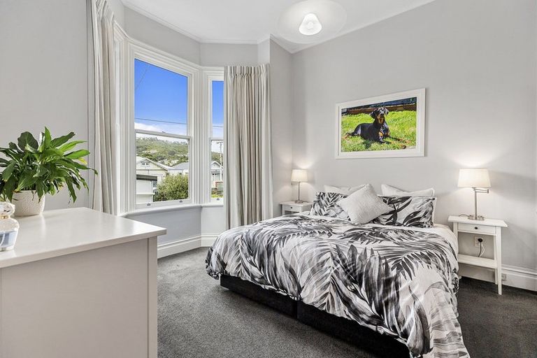 Photo of property in 56 Derwent Street, Island Bay, Wellington, 6023