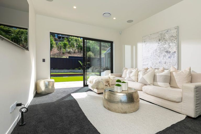 Photo of property in 31 James Paige Lane, Riverhead, 0793