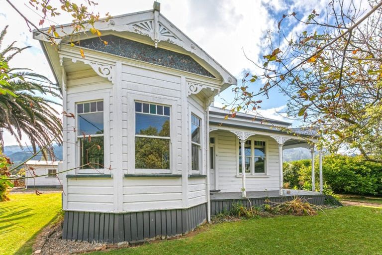 Photo of property in 18 Terminus Street, Te Aroha, 3320