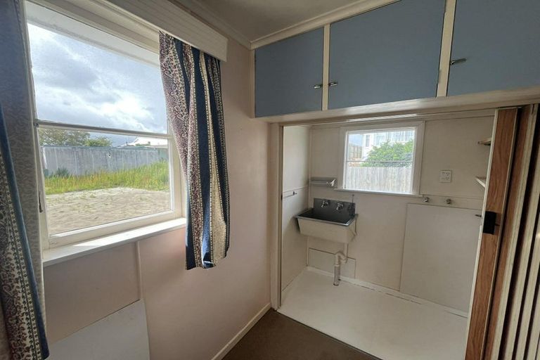 Photo of property in 11a Thynne Street, Foxton, 4814